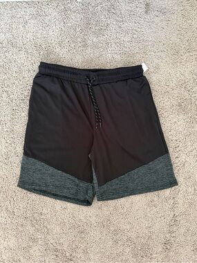 Tapout Men's Black & Charcoal Two-Tone Athletic Shorts with Drawcord
